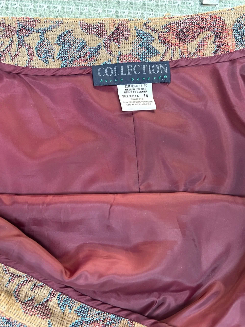 Floral Tapestry A-Line Skirt. Tan w/Rust&Blue Accents. Fully lined. Hidden zipr